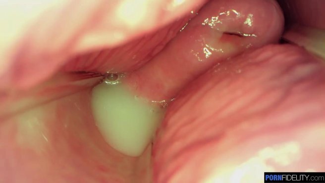 Девка с висящими сиськами попала на очень жесткий секс